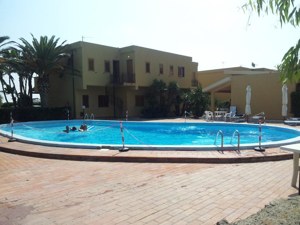 Gli Appartamenti Degli Dei Milazzo Phòng bức ảnh
